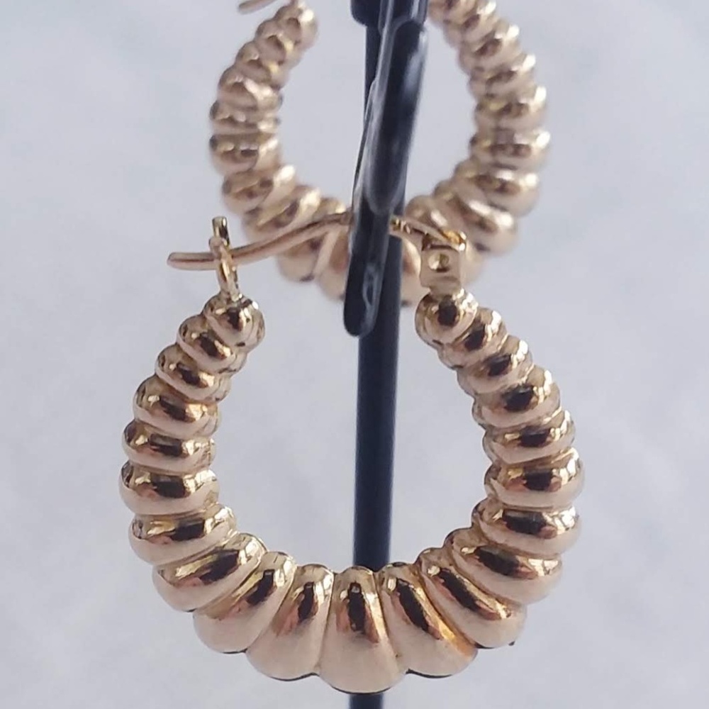 Hoop Earrings 10K Yellow Gold 1.7 Gram